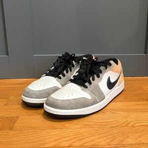 Nike Men’s Low-Top Jordan 1 Sneakers in White, Gray & Peach